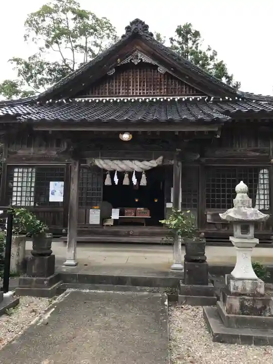 机﨑神社の本殿・本堂