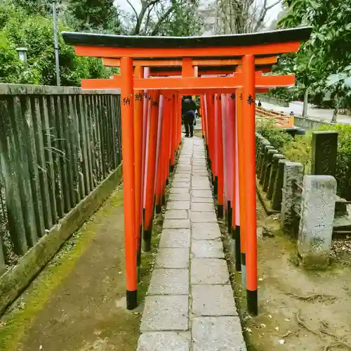 根津神社の鳥居