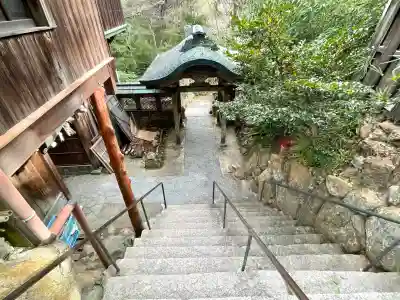 東光寺(出世不動明王)(滋賀県)