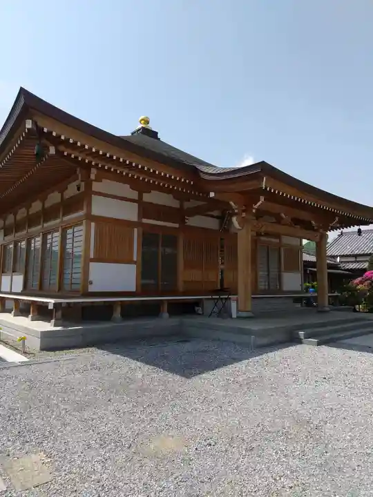 照光寺の本殿・本堂