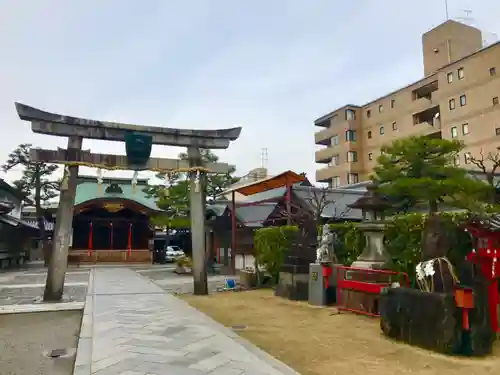 京都ゑびす神社の鳥居