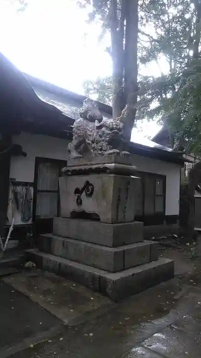 戸上神社の狛犬