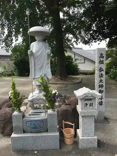 霊感寺の仏像