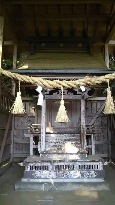 津神社の本殿・本堂