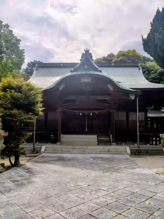 長尾八幡宮の{uncategorized: "未分類", other: "その他", undefined: "問題あり", building: "その他建物", grave: "お墓", sacred_gate: "鳥居", guardian: "狛犬", statue: "像", buddha: "仏像", history: "歴史", nature: "自然", garden: "庭園", animal: "動物", pagoda: "塔", temizu: "手水舎", mountain_gate: "山門・神門", sanctuary: "本殿・本堂", subordinate: "末社・摂社", art: "芸術", scenery: "景色", jizo: "地蔵", ema: "絵馬", goshuin: "御朱印", omikuji: "おみくじ", items: "授与品その他", amulet: "お守り", goshuincho: "御朱印帳", eats: "食事", festival: "お祭り", votive_dance: "神楽", shichigosan: "七五三参", wedding: "結婚式", experience: "体験その他", initially: "初詣", around: "周辺", anti_infection: "感染症対策"}
