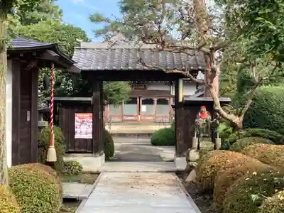 円泉寺の山門・神門