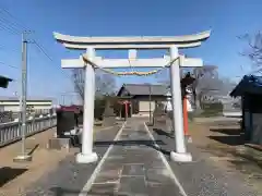 諏訪神社の鳥居