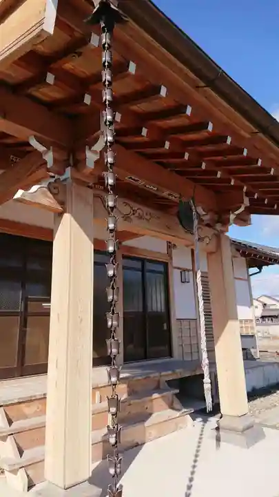 観音寺の本殿・本堂