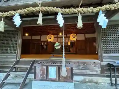 新屋諏訪神社(長野県)