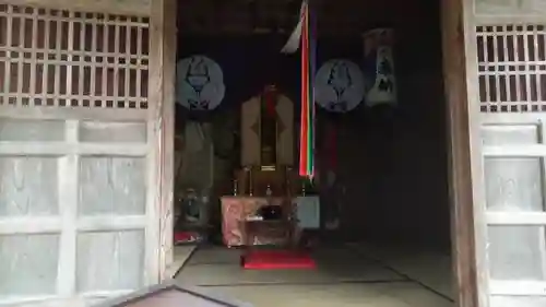 乙寳寺の本殿・本堂