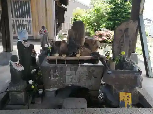 観音寺の手水舎