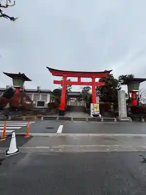 東伏見稲荷神社(東京都)