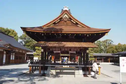 城南宮の本殿・本堂