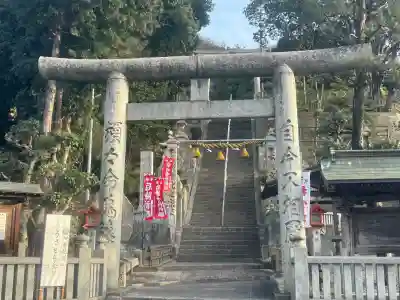 熊箇原八幡神社の{uncategorized: "未分類", other: "その他", undefined: "問題あり", building: "その他建物", grave: "お墓", sacred_gate: "鳥居", guardian: "狛犬", statue: "像", buddha: "仏像", history: "歴史", nature: "自然", garden: "庭園", animal: "動物", pagoda: "塔", temizu: "手水舎", mountain_gate: "山門・神門", sanctuary: "本殿・本堂", subordinate: "末社・摂社", art: "芸術", scenery: "景色", jizo: "地蔵", ema: "絵馬", goshuin: "御朱印", omikuji: "おみくじ", items: "授与品その他", amulet: "お守り", goshuincho: "御朱印帳", eats: "食事", festival: "お祭り", votive_dance: "神楽", shichigosan: "七五三参", wedding: "結婚式", experience: "体験その他", initially: "初詣", around: "周辺", anti_infection: "感染症対策"}
