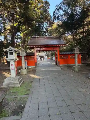 息栖神社の{uncategorized: "未分類", other: "その他", undefined: "問題あり", building: "その他建物", grave: "お墓", sacred_gate: "鳥居", guardian: "狛犬", statue: "像", buddha: "仏像", history: "歴史", nature: "自然", garden: "庭園", animal: "動物", pagoda: "塔", temizu: "手水舎", mountain_gate: "山門・神門", sanctuary: "本殿・本堂", subordinate: "末社・摂社", art: "芸術", scenery: "景色", jizo: "地蔵", ema: "絵馬", goshuin: "御朱印", omikuji: "おみくじ", items: "授与品その他", amulet: "お守り", goshuincho: "御朱印帳", eats: "食事", festival: "お祭り", votive_dance: "神楽", shichigosan: "七五三参", wedding: "結婚式", experience: "体験その他", initially: "初詣", around: "周辺", anti_infection: "感染症対策"}