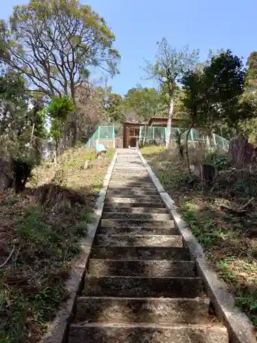 眞弓神社の建物その他