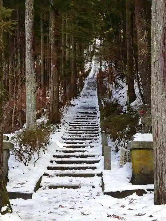 石割神社のその他建物