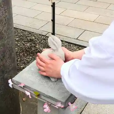 彌彦神社　(伊夜日子神社)の像