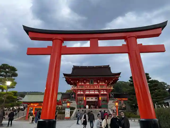 伏見稲荷大社(京都府)