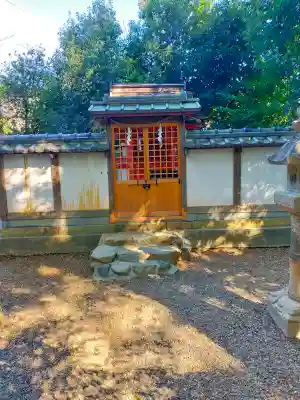 交野天神社の{uncategorized: "未分類", other: "その他", undefined: "問題あり", building: "その他建物", grave: "お墓", sacred_gate: "鳥居", guardian: "狛犬", statue: "像", buddha: "仏像", history: "歴史", nature: "自然", garden: "庭園", animal: "動物", pagoda: "塔", temizu: "手水舎", mountain_gate: "山門・神門", sanctuary: "本殿・本堂", subordinate: "末社・摂社", art: "芸術", scenery: "景色", jizo: "地蔵", ema: "絵馬", goshuin: "御朱印", omikuji: "おみくじ", items: "授与品その他", amulet: "お守り", goshuincho: "御朱印帳", eats: "食事", festival: "お祭り", votive_dance: "神楽", shichigosan: "七五三参", wedding: "結婚式", experience: "体験その他", initially: "初詣", around: "周辺", anti_infection: "感染症対策"}