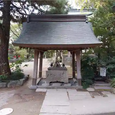 葛飾八幡宮の手水舎