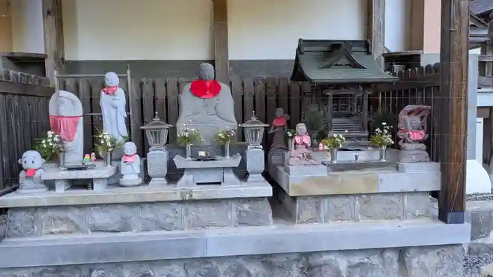 亮昌寺の末社・摂社