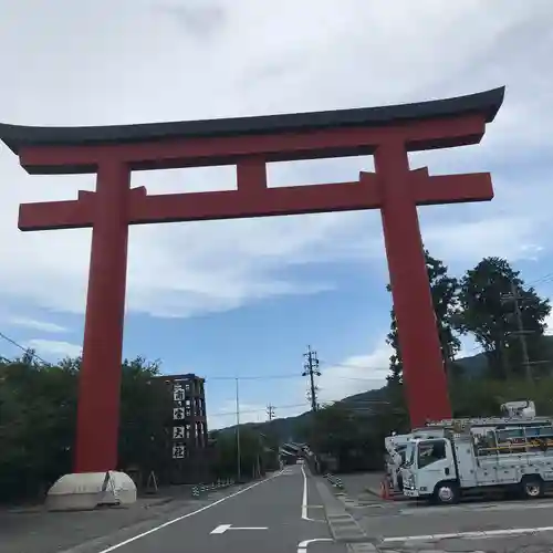 美濃國一宮　南宮大社の鳥居