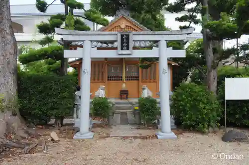 野見神社の末社