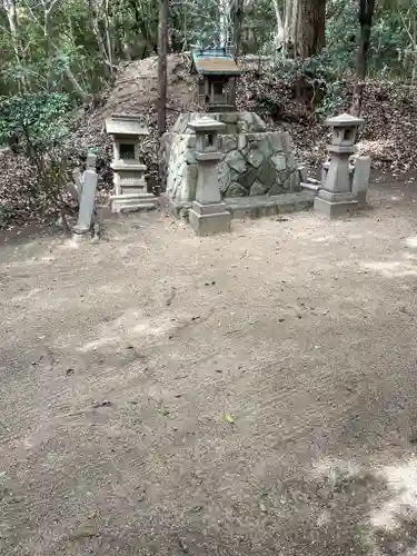 梅鼻神社の末社・摂社