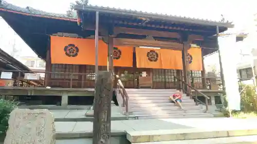 円徳寺の本殿