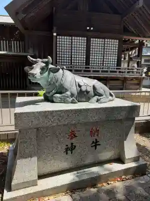 日吉神社の{uncategorized: "未分類", other: "その他", undefined: "問題あり", building: "その他建物", grave: "お墓", sacred_gate: "鳥居", guardian: "狛犬", statue: "像", buddha: "仏像", history: "歴史", nature: "自然", garden: "庭園", animal: "動物", pagoda: "塔", temizu: "手水舎", mountain_gate: "山門・神門", sanctuary: "本殿・本堂", subordinate: "末社・摂社", art: "芸術", scenery: "景色", jizo: "地蔵", ema: "絵馬", goshuin: "御朱印", omikuji: "おみくじ", items: "授与品その他", amulet: "お守り", goshuincho: "御朱印帳", eats: "食事", festival: "お祭り", votive_dance: "神楽", shichigosan: "七五三参", wedding: "結婚式", experience: "体験その他", initially: "初詣", around: "周辺", anti_infection: "感染症対策"}