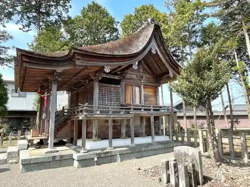 高木神社の本殿