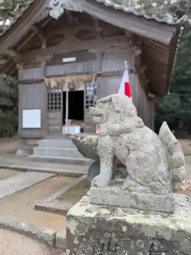 生松天神社の{uncategorized: "未分類", other: "その他", undefined: "問題あり", building: "その他建物", grave: "お墓", sacred_gate: "鳥居", guardian: "狛犬", statue: "像", buddha: "仏像", history: "歴史", nature: "自然", garden: "庭園", animal: "動物", pagoda: "塔", temizu: "手水舎", mountain_gate: "山門・神門", sanctuary: "本殿・本堂", subordinate: "末社・摂社", art: "芸術", scenery: "景色", jizo: "地蔵", ema: "絵馬", goshuin: "御朱印", omikuji: "おみくじ", items: "授与品その他", amulet: "お守り", goshuincho: "御朱印帳", eats: "食事", festival: "お祭り", votive_dance: "神楽", shichigosan: "七五三参", wedding: "結婚式", experience: "体験その他", initially: "初詣", around: "周辺", anti_infection: "感染症対策"}