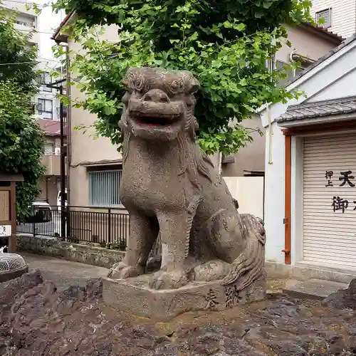 押上天祖神社の狛犬