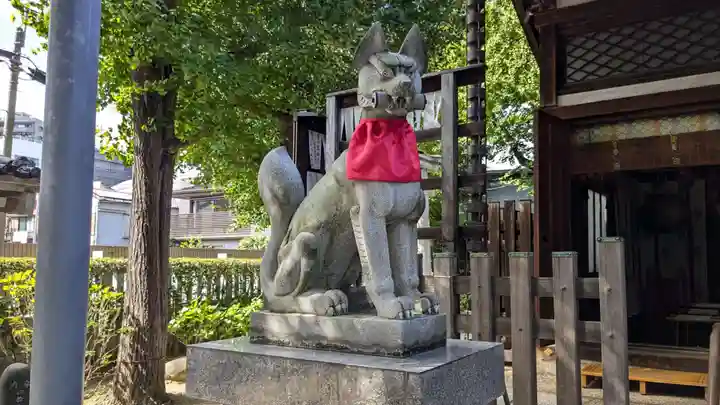 飛木稲荷神社の狛犬