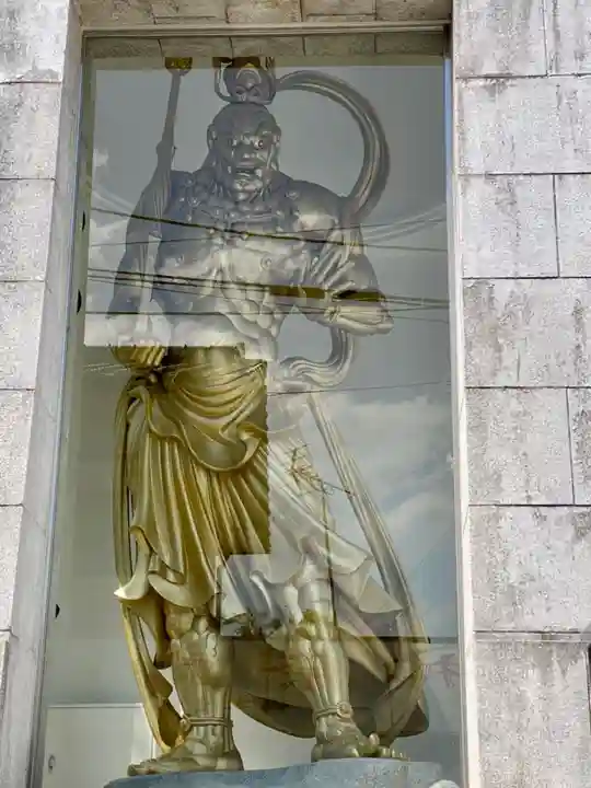 最上稲荷山妙教寺(岡山県)