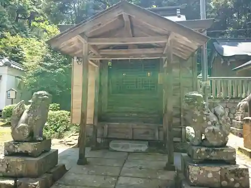 佐伎治神社の末社