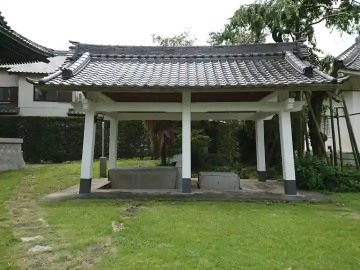 上宮寺の手水舎