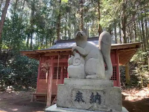 玉藻稲荷神社の狛犬