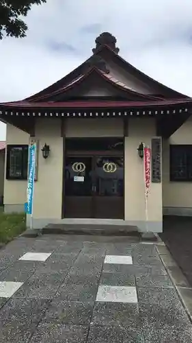 教信寺の本殿・本堂