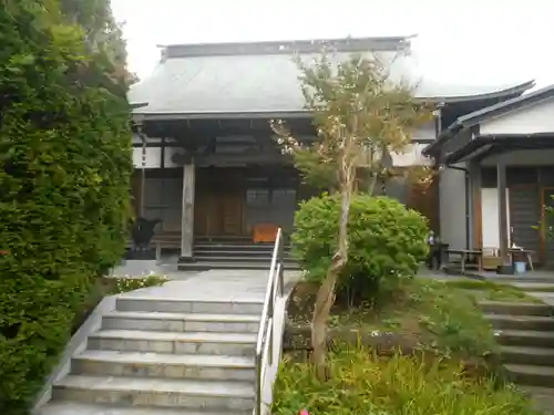 法善寺の本殿・本堂