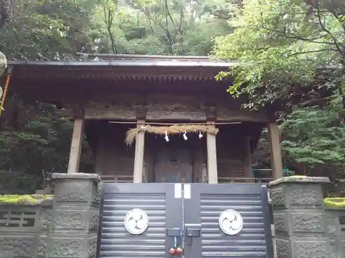 八幡神社の本殿・本堂