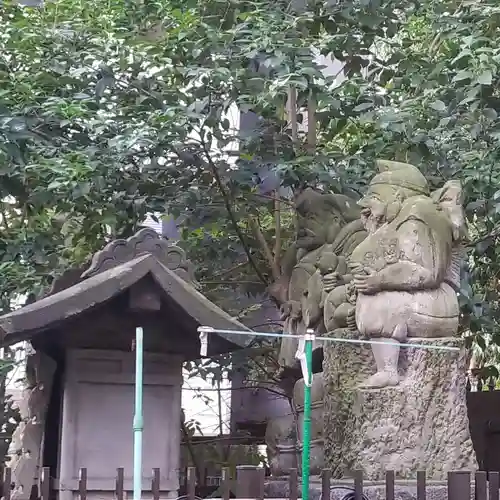 新橋鹽竃神社の像