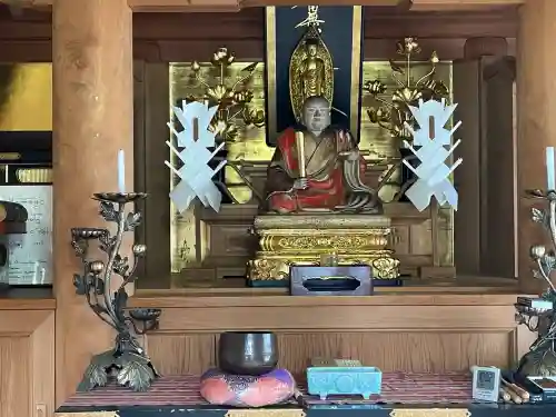 蓮長寺の{uncategorized: "未分類", other: "その他", undefined: "問題あり", building: "その他建物", grave: "お墓", sacred_gate: "鳥居", guardian: "狛犬", statue: "像", buddha: "仏像", history: "歴史", nature: "自然", garden: "庭園", animal: "動物", pagoda: "塔", temizu: "手水舎", mountain_gate: "山門・神門", sanctuary: "本殿・本堂", subordinate: "末社・摂社", art: "芸術", scenery: "景色", jizo: "地蔵", ema: "絵馬", goshuin: "御朱印", omikuji: "おみくじ", items: "授与品その他", amulet: "お守り", goshuincho: "御朱印帳", eats: "食事", festival: "お祭り", votive_dance: "神楽", shichigosan: "七五三参", wedding: "結婚式", experience: "体験その他", initially: "初詣", around: "周辺", anti_infection: "感染症対策"}