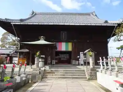 道隆寺の本殿・本堂