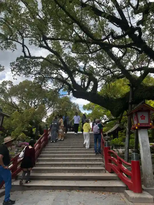 太宰府天満宮の{uncategorized: "未分類", other: "その他", undefined: "問題あり", building: "その他建物", grave: "お墓", sacred_gate: "鳥居", guardian: "狛犬", statue: "像", buddha: "仏像", history: "歴史", nature: "自然", garden: "庭園", animal: "動物", pagoda: "塔", temizu: "手水舎", mountain_gate: "山門・神門", sanctuary: "本殿・本堂", subordinate: "末社・摂社", art: "芸術", scenery: "景色", jizo: "地蔵", ema: "絵馬", goshuin: "御朱印", omikuji: "おみくじ", items: "授与品その他", amulet: "お守り", goshuincho: "御朱印帳", eats: "食事", festival: "お祭り", votive_dance: "神楽", shichigosan: "七五三参", wedding: "結婚式", experience: "体験その他", initially: "初詣", around: "周辺", anti_infection: "感染症対策"}