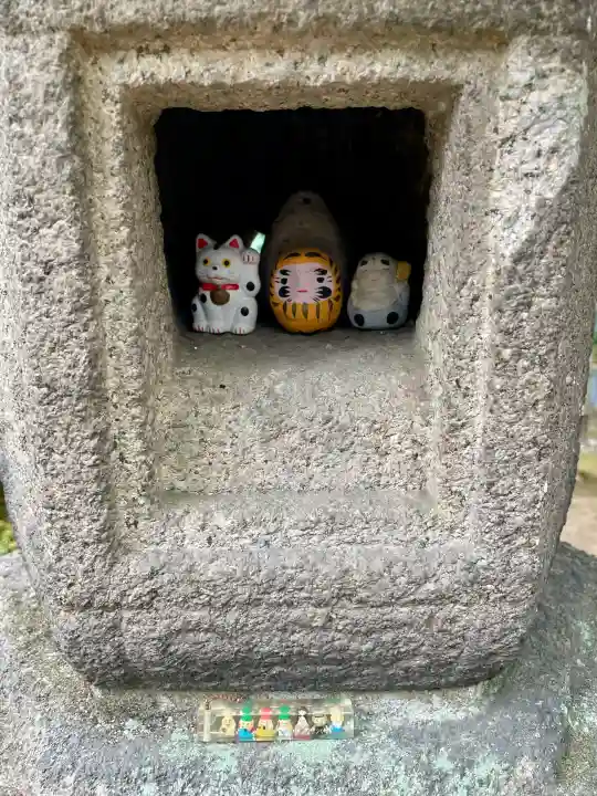 寿永寺の{uncategorized: "未分類", other: "その他", undefined: "問題あり", building: "その他建物", grave: "お墓", sacred_gate: "鳥居", guardian: "狛犬", statue: "像", buddha: "仏像", history: "歴史", nature: "自然", garden: "庭園", animal: "動物", pagoda: "塔", temizu: "手水舎", mountain_gate: "山門・神門", sanctuary: "本殿・本堂", subordinate: "末社・摂社", art: "芸術", scenery: "景色", jizo: "地蔵", ema: "絵馬", goshuin: "御朱印", omikuji: "おみくじ", items: "授与品その他", amulet: "お守り", goshuincho: "御朱印帳", eats: "食事", festival: "お祭り", votive_dance: "神楽", shichigosan: "七五三参", wedding: "結婚式", experience: "体験その他", initially: "初詣", around: "周辺", anti_infection: "感染症対策"}