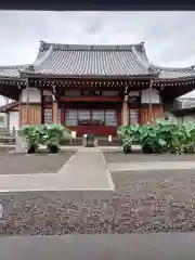 上行寺の本殿