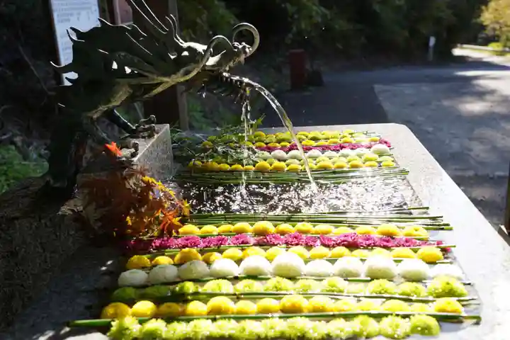 木幡山隠津島神社(二本松市)の手水舎
