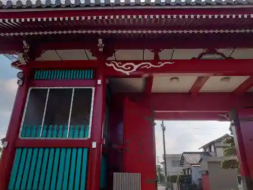 井戸寺の山門・神門